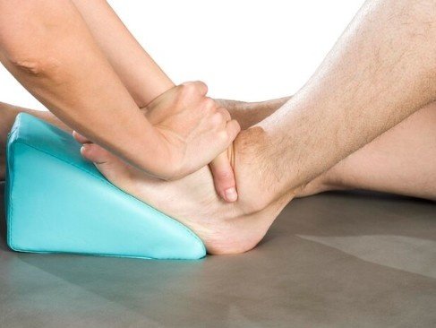 Why Choose the Best Physiotherapy for Hadlung Deformity Heel in Gurugram?